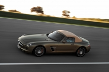 Mercedes-Benz SLS  